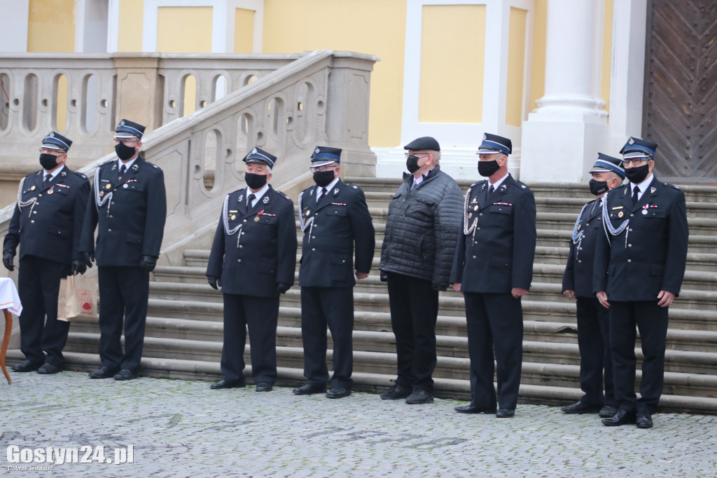 Oficjalne poświęcenie i przekazanie auta dla OSP Piaski