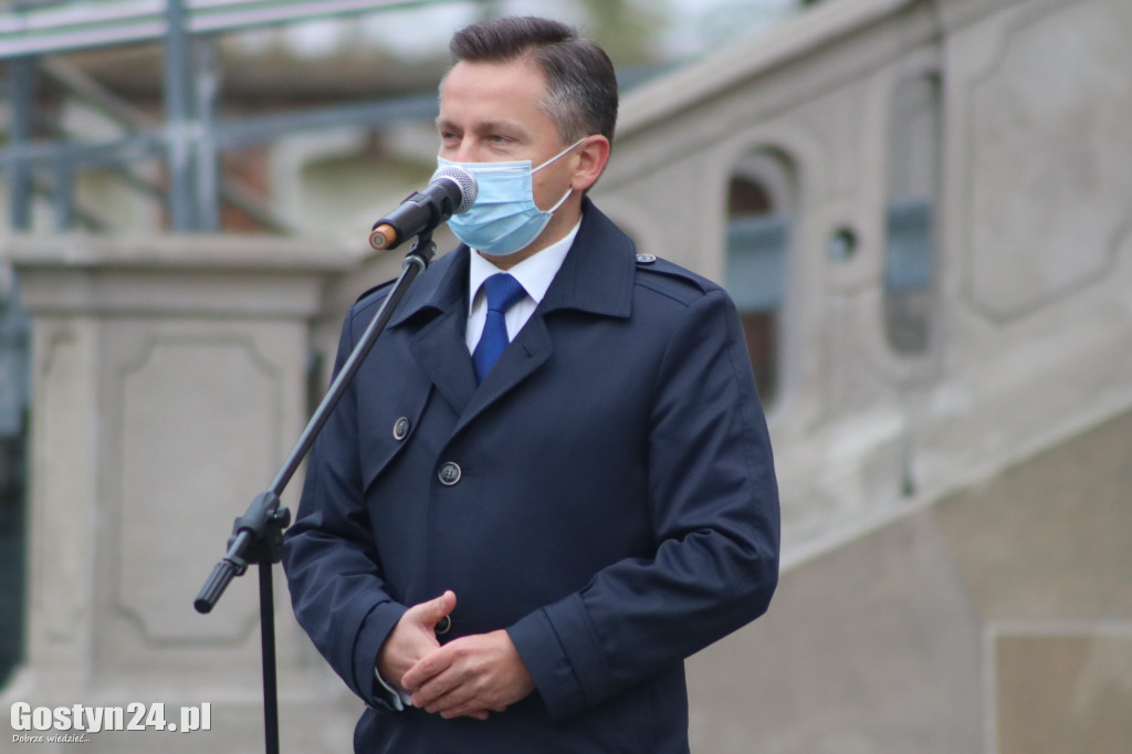 Oficjalne poświęcenie i przekazanie auta dla OSP Piaski