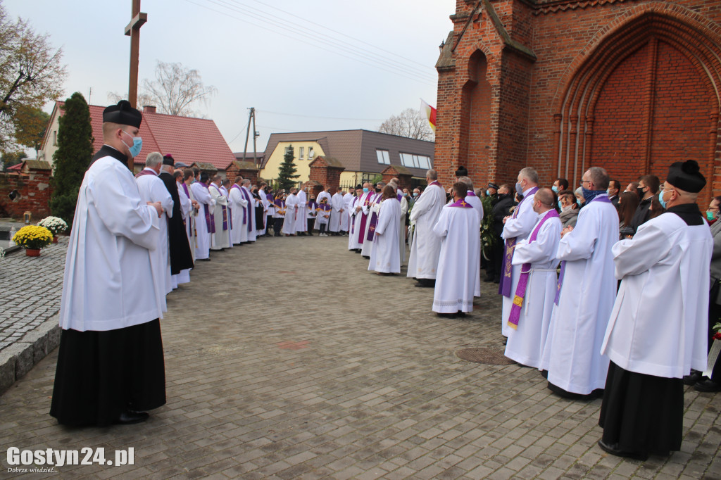Pogrzeb ks. Kazimierza Małka w Pępowie