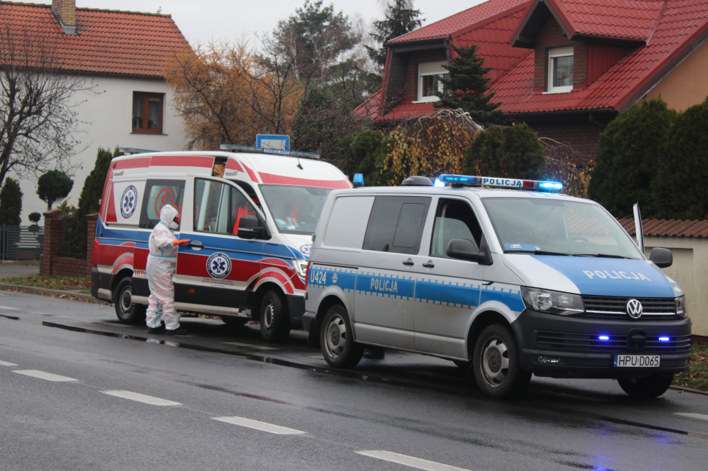Działania ZRM i policji na ul. Wrocławskiej w Gostyniu