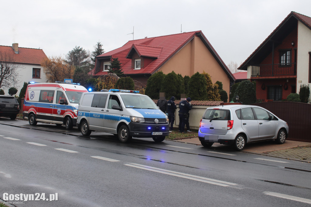 Działania ZRM i policji na ul. Wrocławskiej w Gostyniu