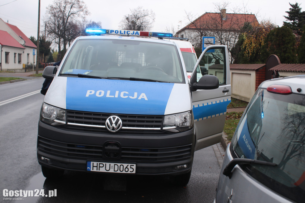 Działania ZRM i policji na ul. Wrocławskiej w Gostyniu