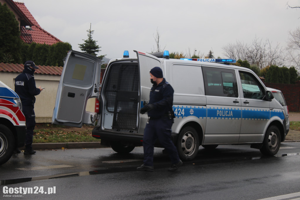 Działania ZRM i policji na ul. Wrocławskiej w Gostyniu