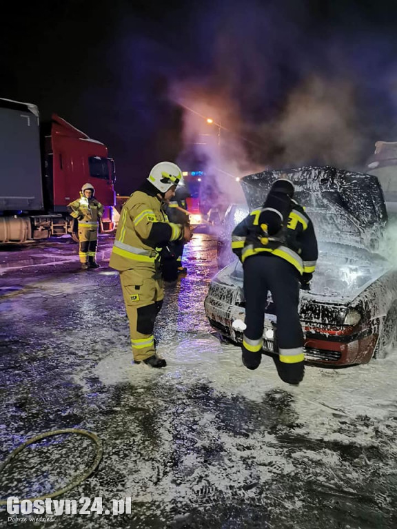 Pożar auta osobowego w Czeluścinku