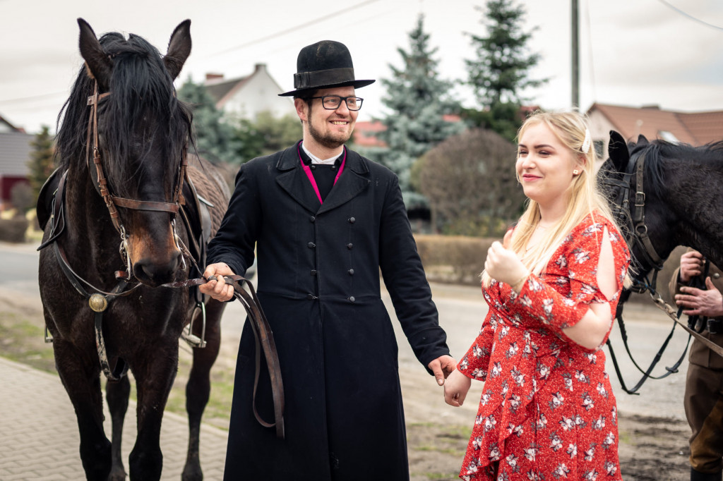 Biskupiańskie zaręczyny Michała i Marty