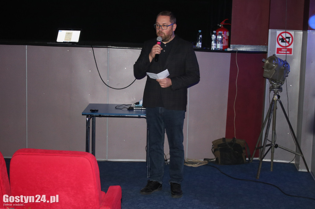 Konferencja popularnonaukowa w gostyńskim kinie