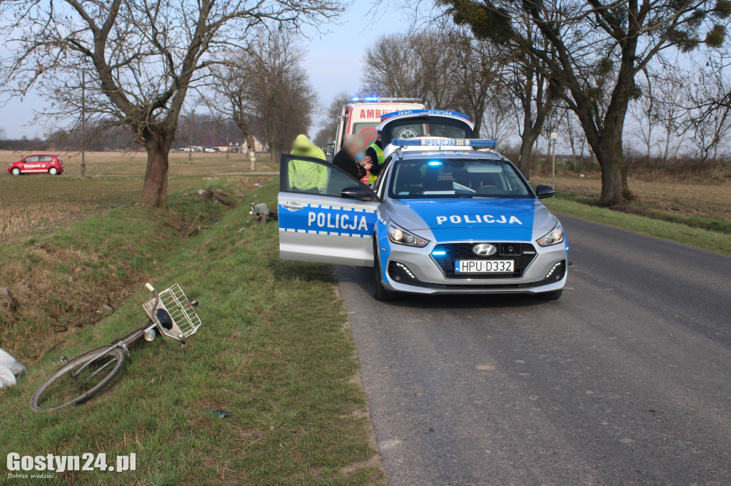 Potrącenie rowerzysty na trasie Bielawy Pogorzelskie - Pogorzela