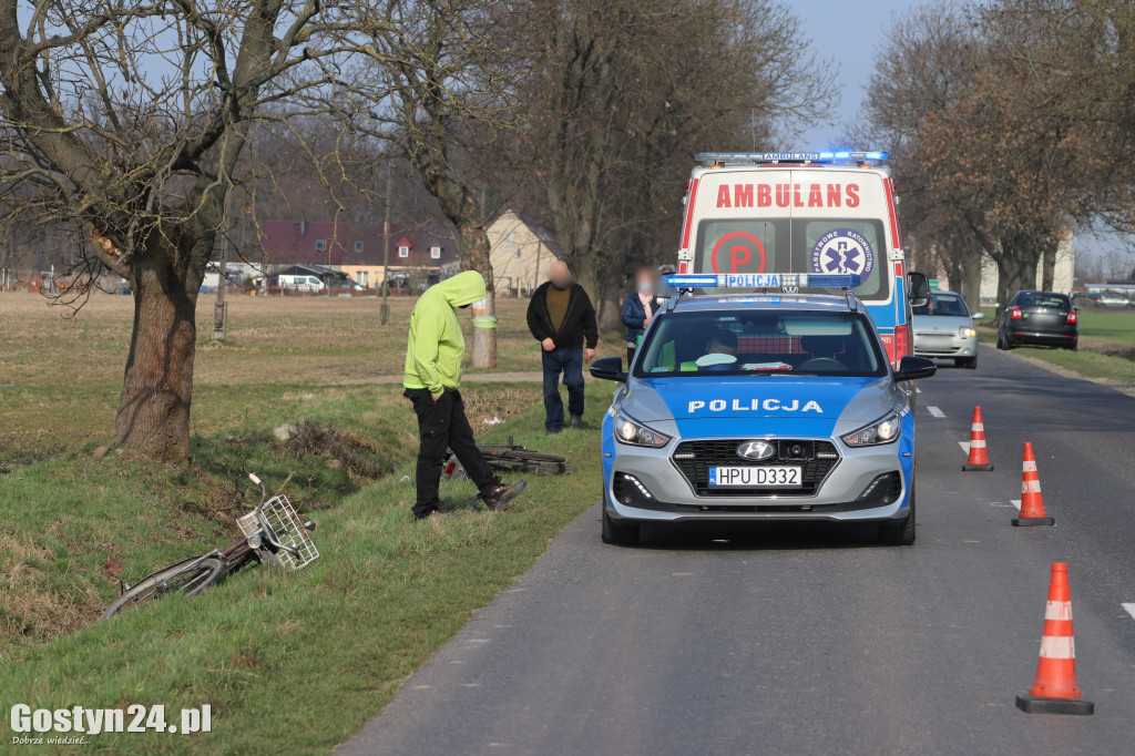 Potrącenie rowerzysty na trasie Bielawy Pogorzelskie - Pogorzela