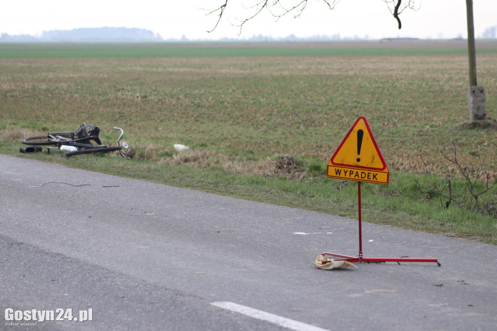 Potrącenie rowerzysty na trasie Bielawy Pogorzelskie - Pogorzela