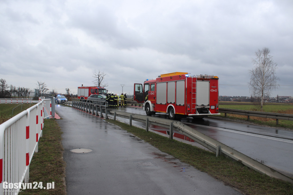 Zderzenie Citroena i Audi na trasie Gostyń-Grabonóg