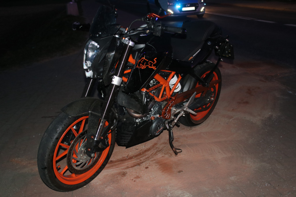 Zderzenie motocykla i ciągnika rolniczego w Gostyniu