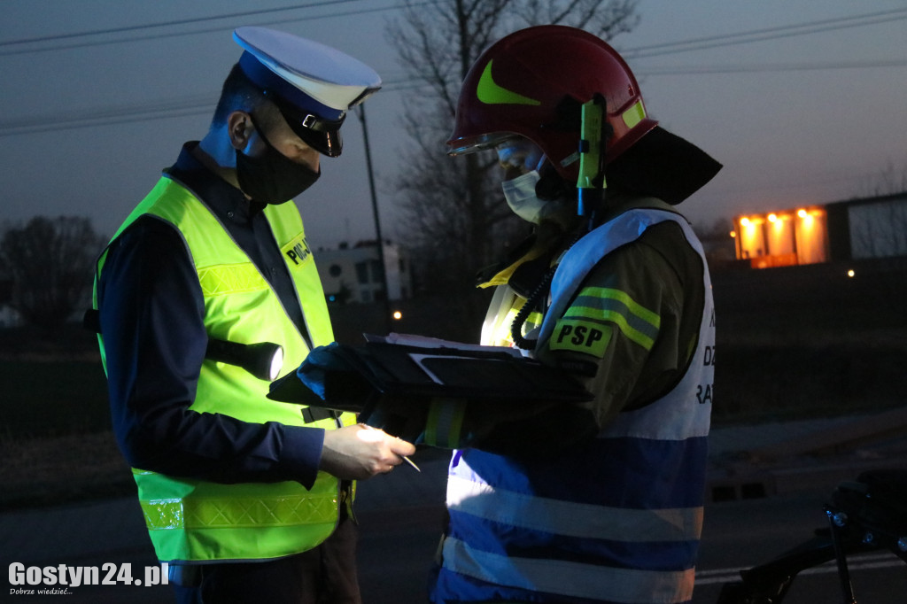 Zderzenie motocykla i ciągnika rolniczego w Gostyniu