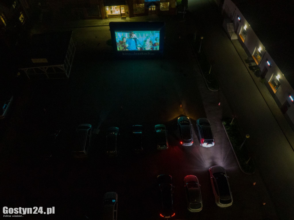 Kino samochodowe w Pępowie