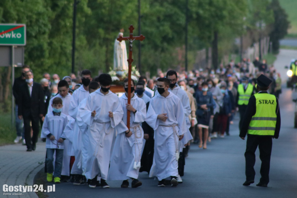 Procesja fatimska ulicami Gostynia