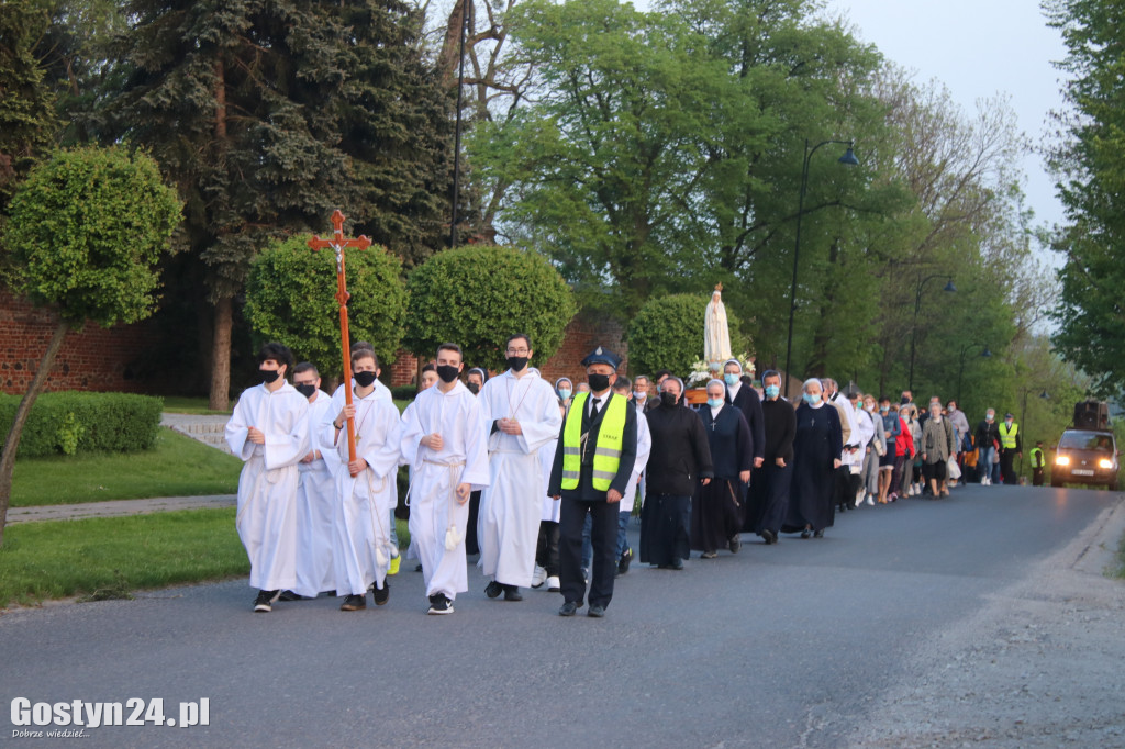 Procesja fatimska ulicami Gostynia