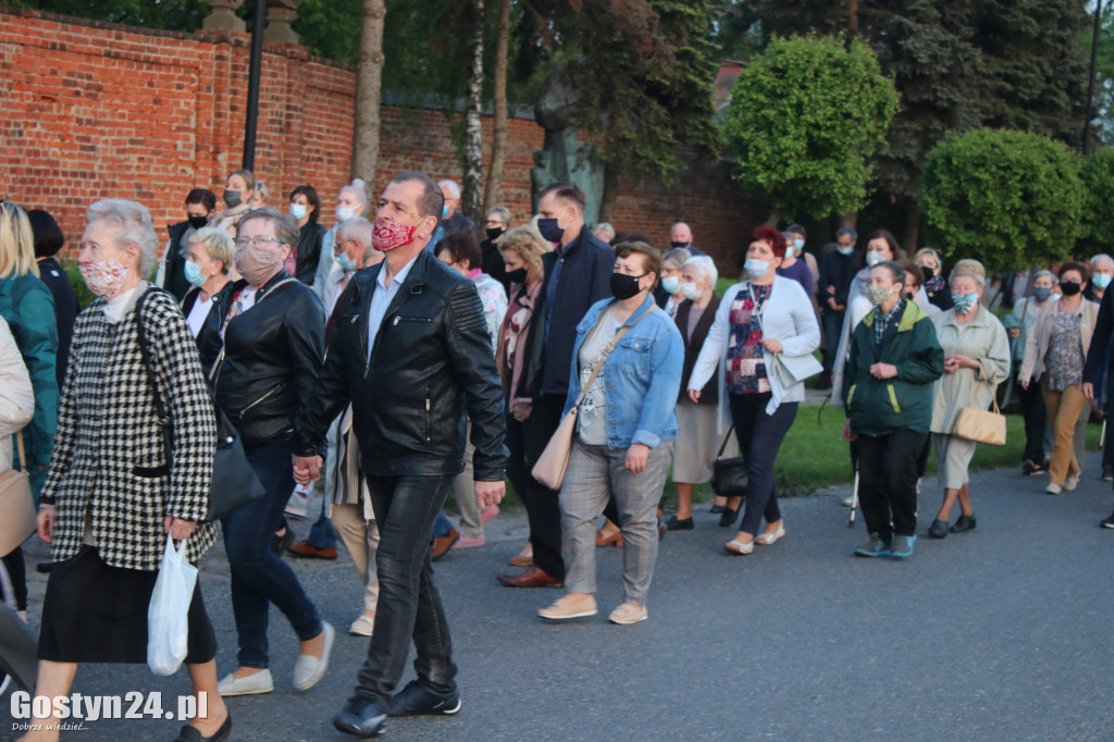 Procesja fatimska ulicami Gostynia