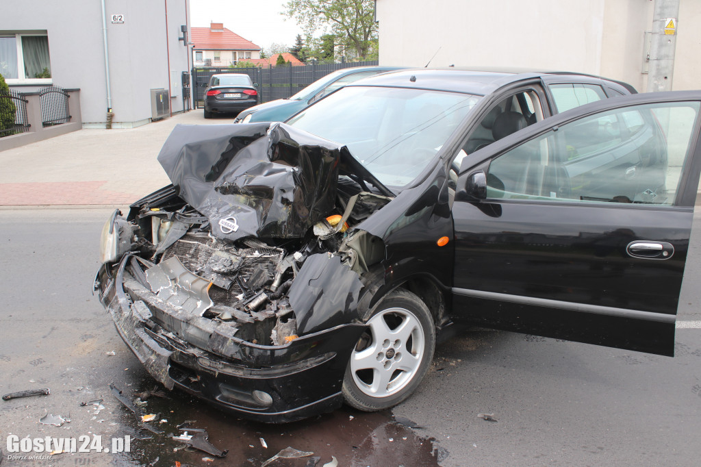 Zdarzenie drogowe na ul. Mostowej w Gostyniu