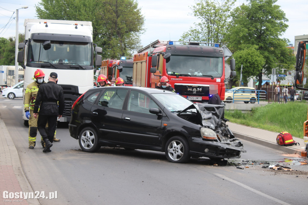 Zdarzenie drogowe na ul. Mostowej w Gostyniu