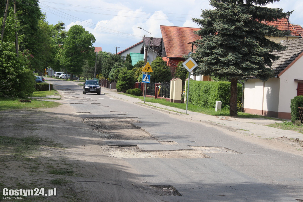 Remont ul. Drzęczewskiej w Piaskach i drogi do Drzęczewa II