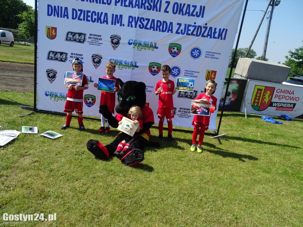 III Turniej im. R.Zjeżdżałki w Pępowie z okazji Dnia Dziecka