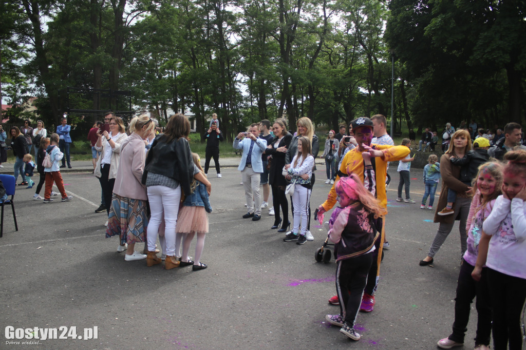 Gala Piosenki Przedszkolnej i Święto Kolorów w Gostyniu
