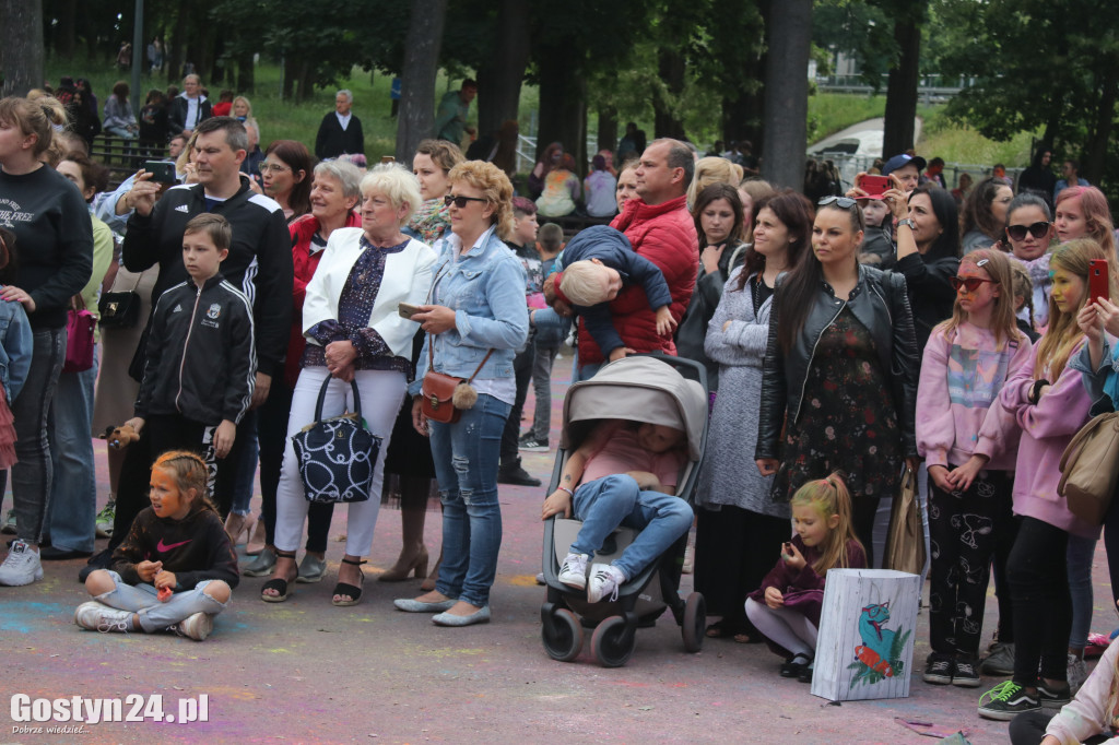 Gala Piosenki Przedszkolnej i Święto Kolorów w Gostyniu