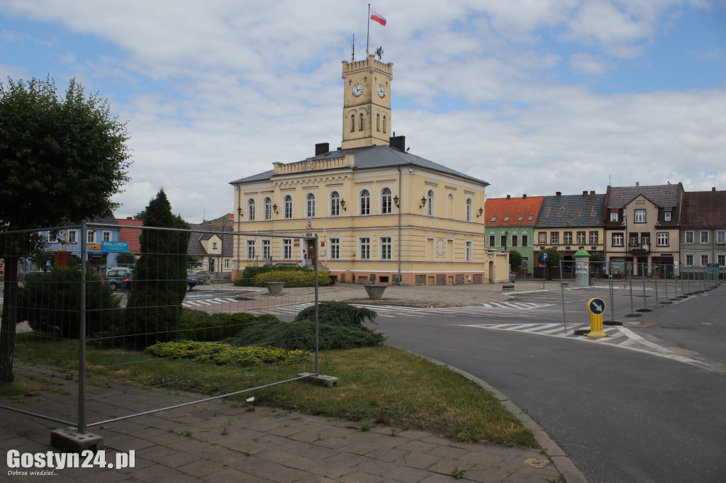 Zamknięty rynek w Krobi
