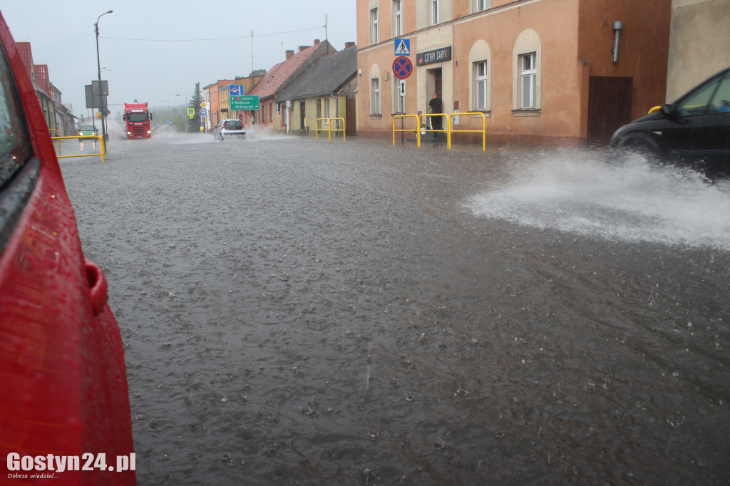 Ulewne deszcze nad powiatem gostyńskim