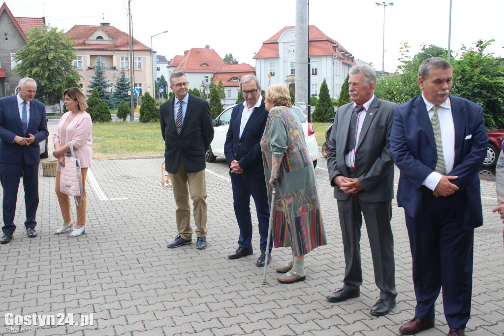Odsłonięcie tablicy upamiętniającej dr Głuszaka