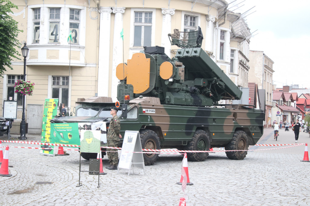 Powiatowy Dzień Bezpieczeństwa na rynku w Gostyniu