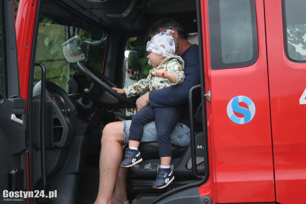 Powiatowy Dzień Bezpieczeństwa na rynku w Gostyniu