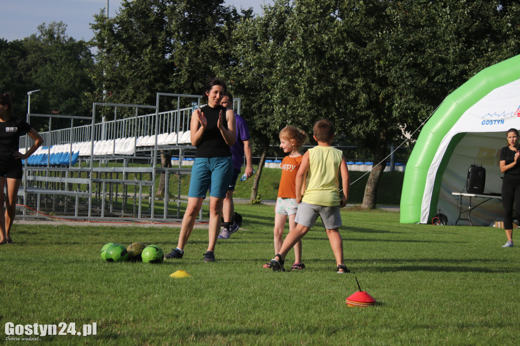 Sportowe Potyczki Rodzinne na gostyńskim stadionie
