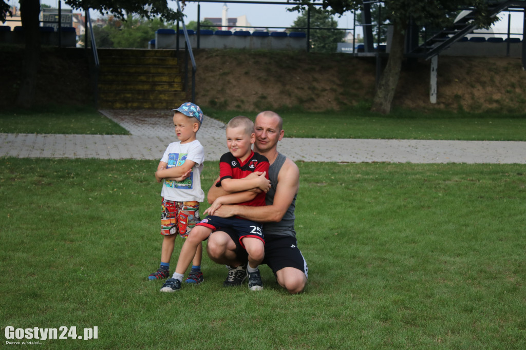 Sportowe Potyczki Rodzinne na gostyńskim stadionie