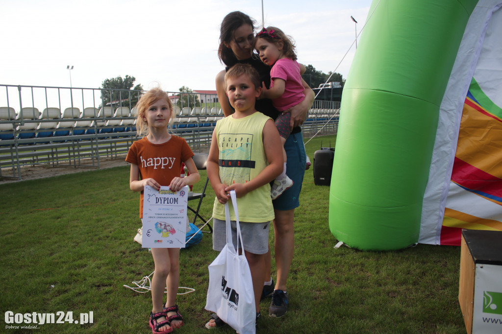 Sportowe Potyczki Rodzinne na gostyńskim stadionie