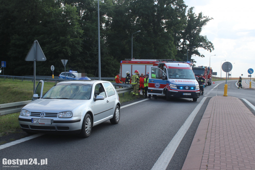 Zderzenie dwóch samochodów na obwodnicy Borku Wlkp.