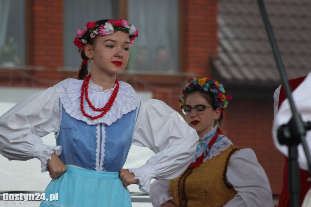 Dożynki gminno - parafialne w Pępowie