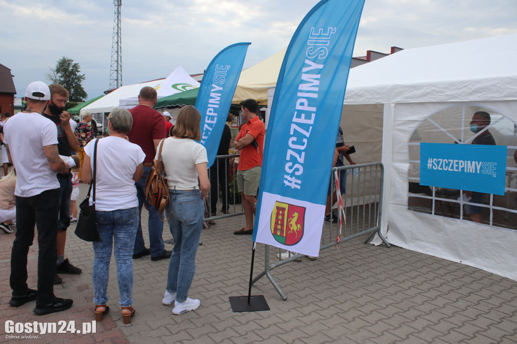 Dożynki gminno - parafialne w Pępowie