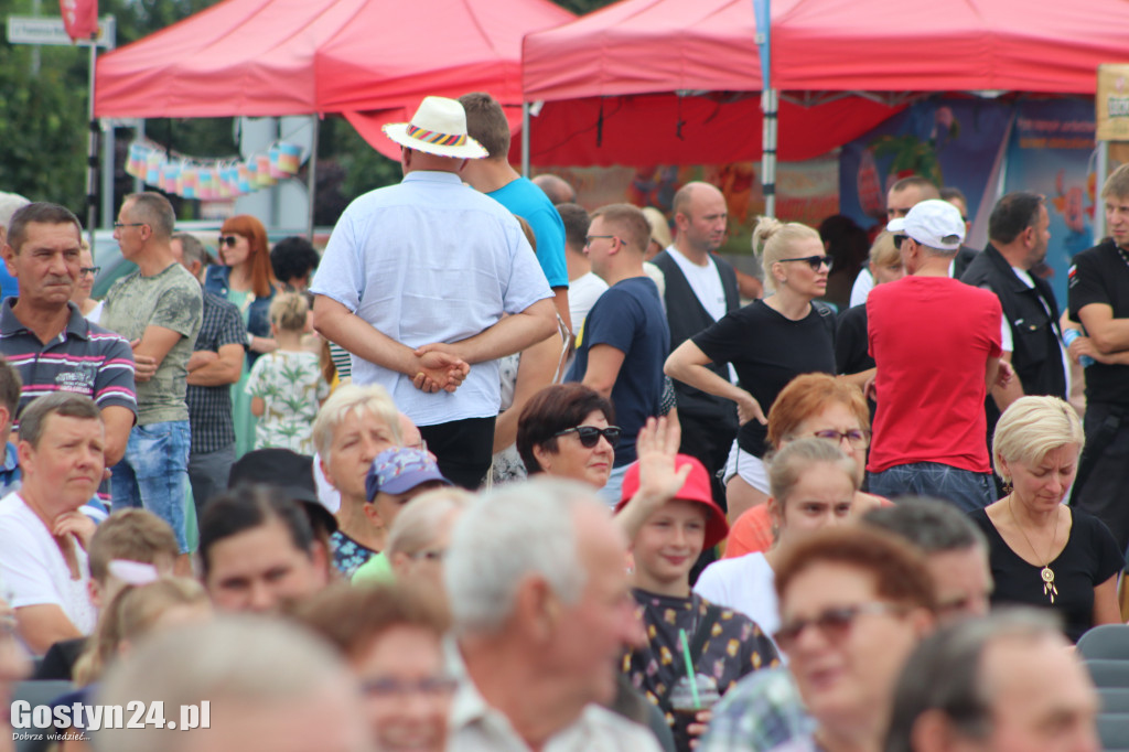 Dożynki gminno - parafialne w Pępowie