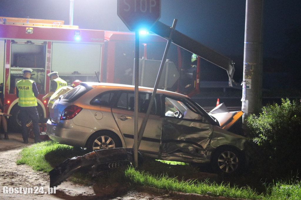 Wypadek na skrzyżowaniu w Kunowie