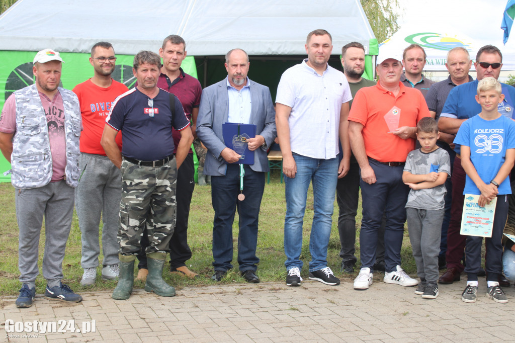 Uroczystość 10-lecia PTW w Pępowie