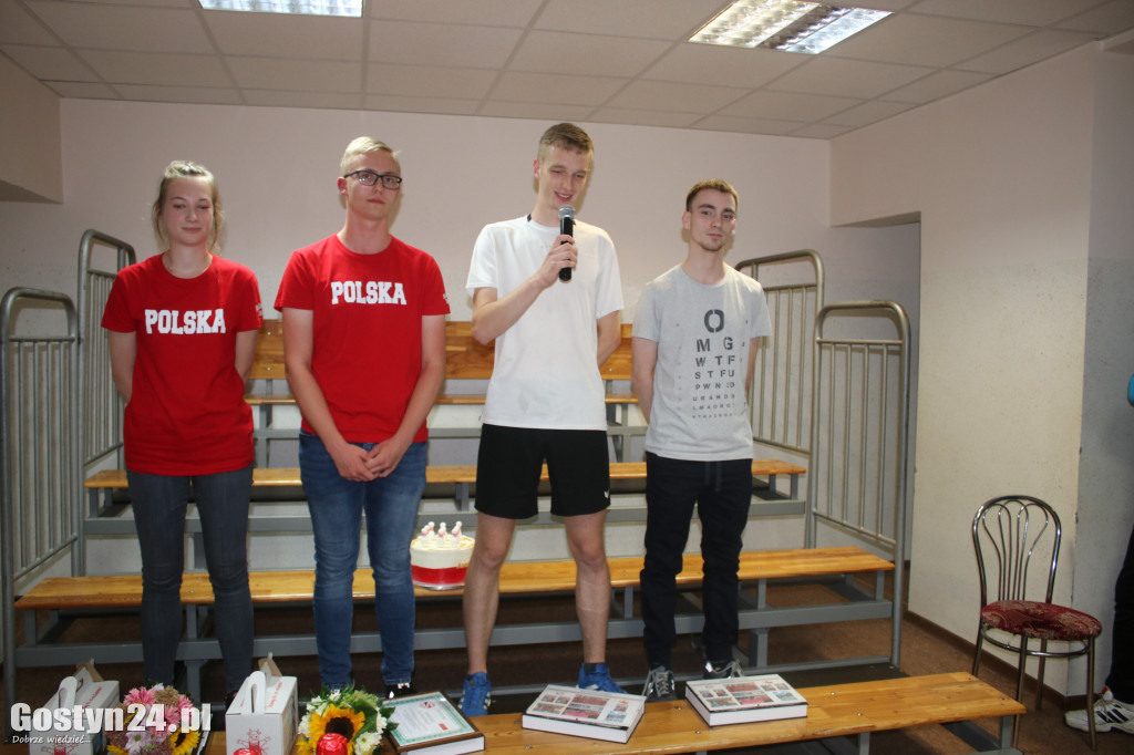 Powitanie medalistów z KS Start Gostyń