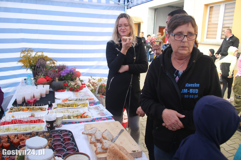 Festyn KGW w ramach Narodowego Punktu Szczepień w Głuchowie