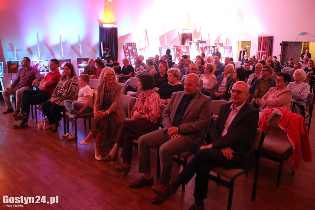 Tangonalia 202. Artyści wystąpili  na scenie ośrodka kultury