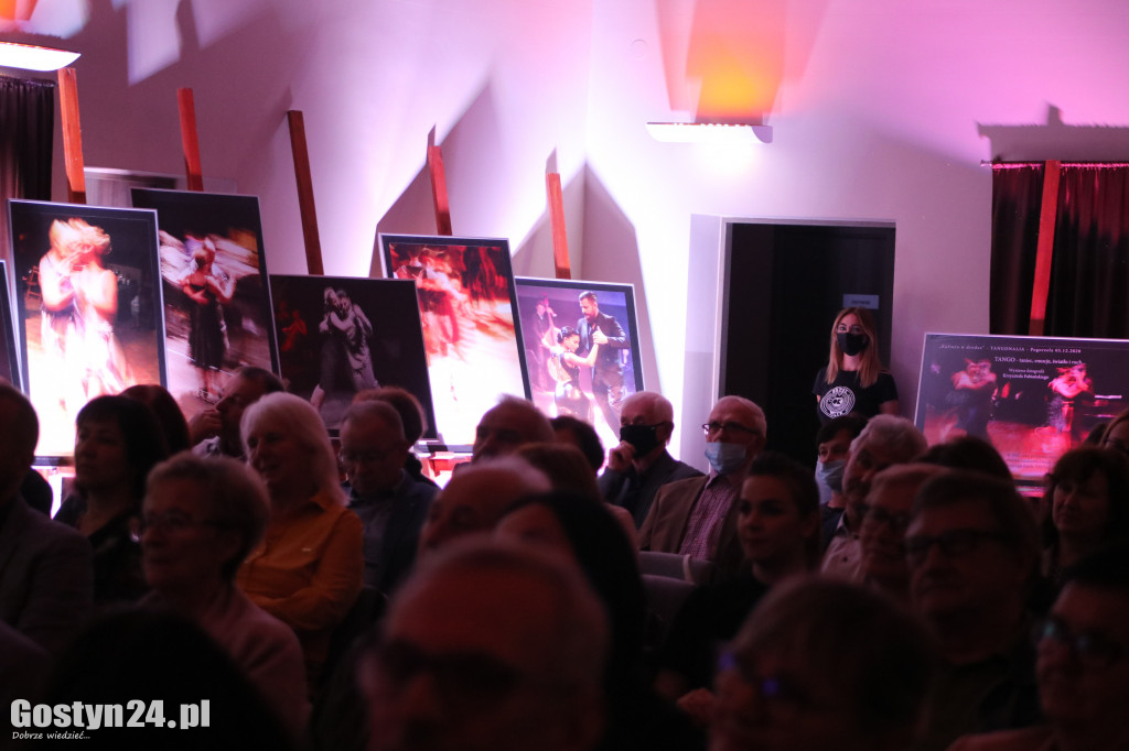 Tangonalia 202. Artyści wystąpili  na scenie ośrodka kultury