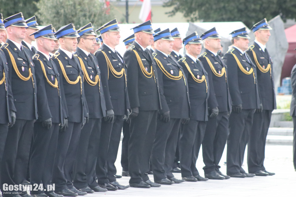 Nadanie i przekazanie sztandaru KP PSP Gostyń