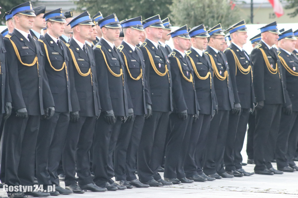 Nadanie i przekazanie sztandaru KP PSP Gostyń