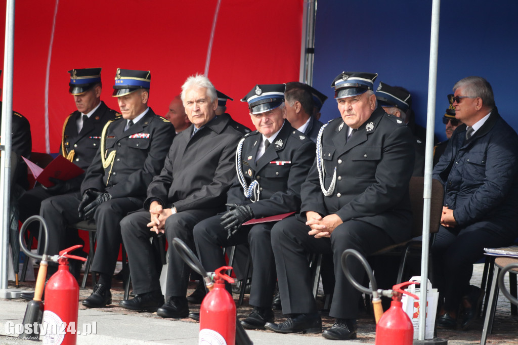 Nadanie i przekazanie sztandaru KP PSP Gostyń