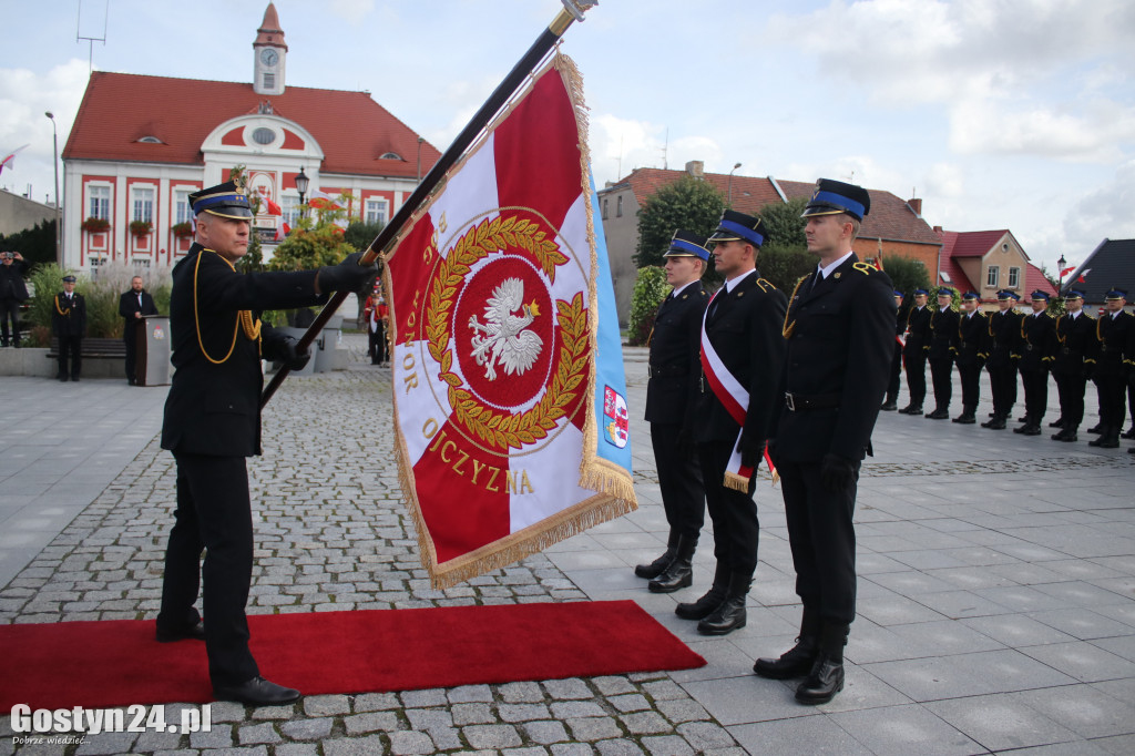 Nadanie i przekazanie sztandaru KP PSP Gostyń