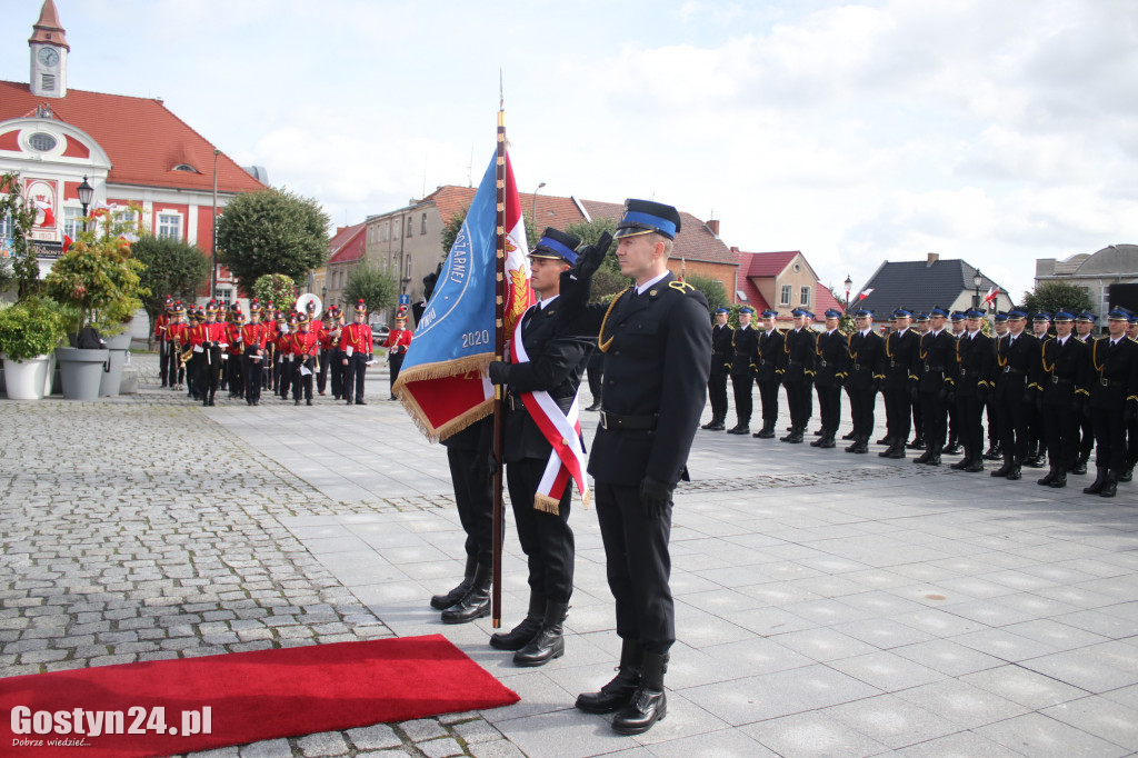 Nadanie i przekazanie sztandaru KP PSP Gostyń