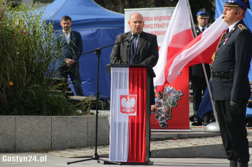 Nadanie i przekazanie sztandaru KP PSP Gostyń